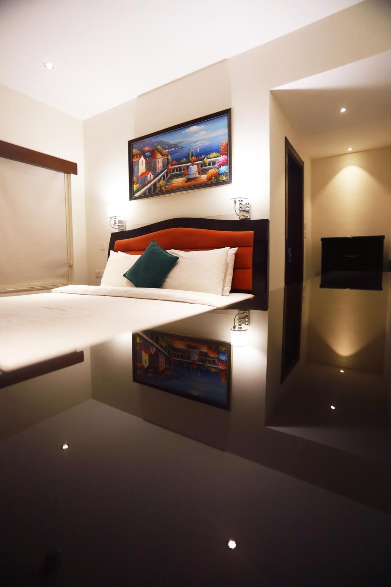 Naylover Hotel Suites Amman Exterior photo